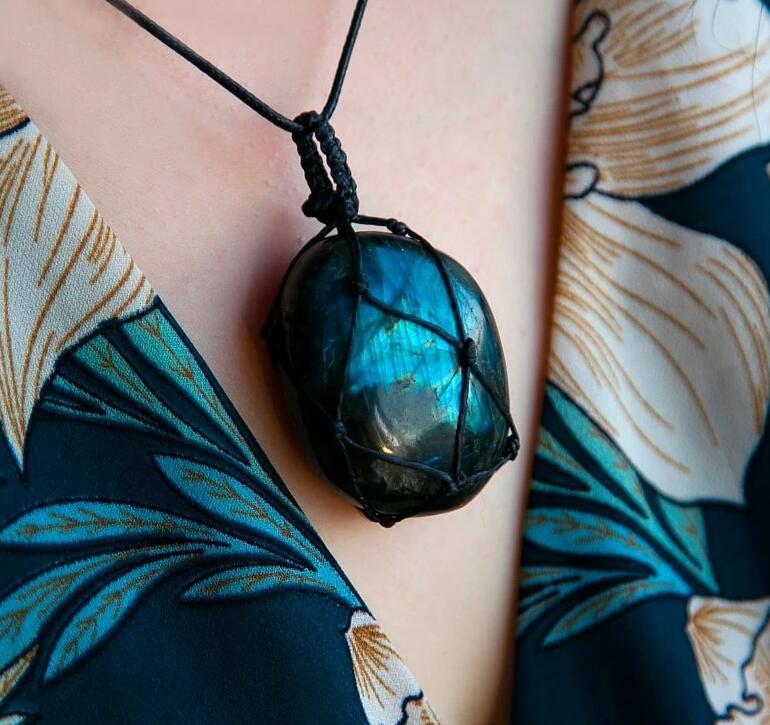 Dragons Heart Labradorite Necklace