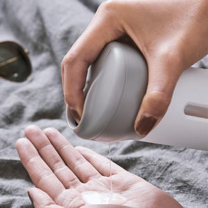 4-IN-1 LOTION SHAMPOO GEL TRAVEL DISPENSER
