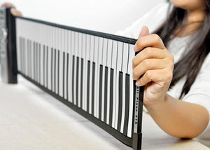 Roll Up Piano - Roll Up Piano With Soft Keys 100 Preset Rhythms)